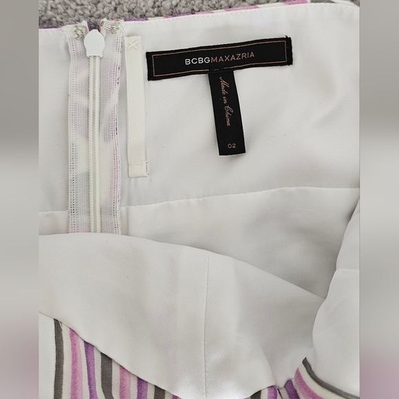 BCBGMAXZIRA handkerchief silk dress - Picture 5 of 5